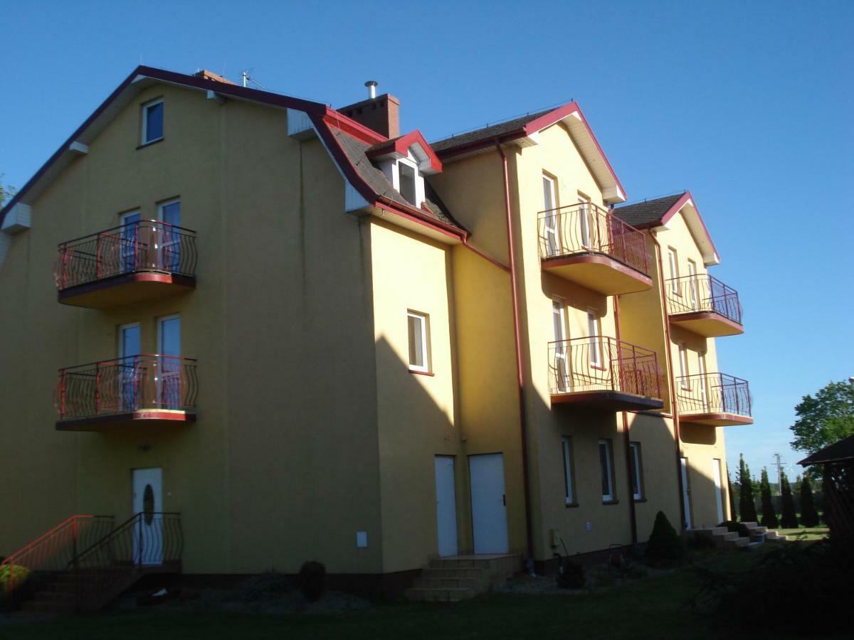 Willa Grazyna Dzwirzyno Exterior photo